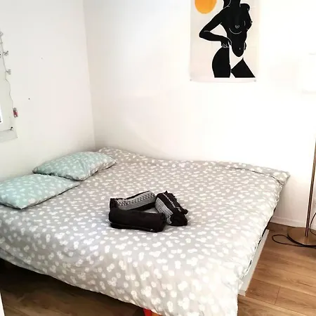 2 Pieces, 8 Min De En Tram Apartment Bordeaux